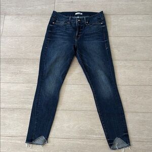 Good American Good Legs Skinny Jeans size 29